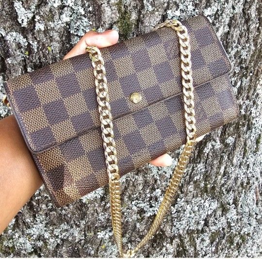 100% AUTHENTIC LOUIS VUITTON WALLET