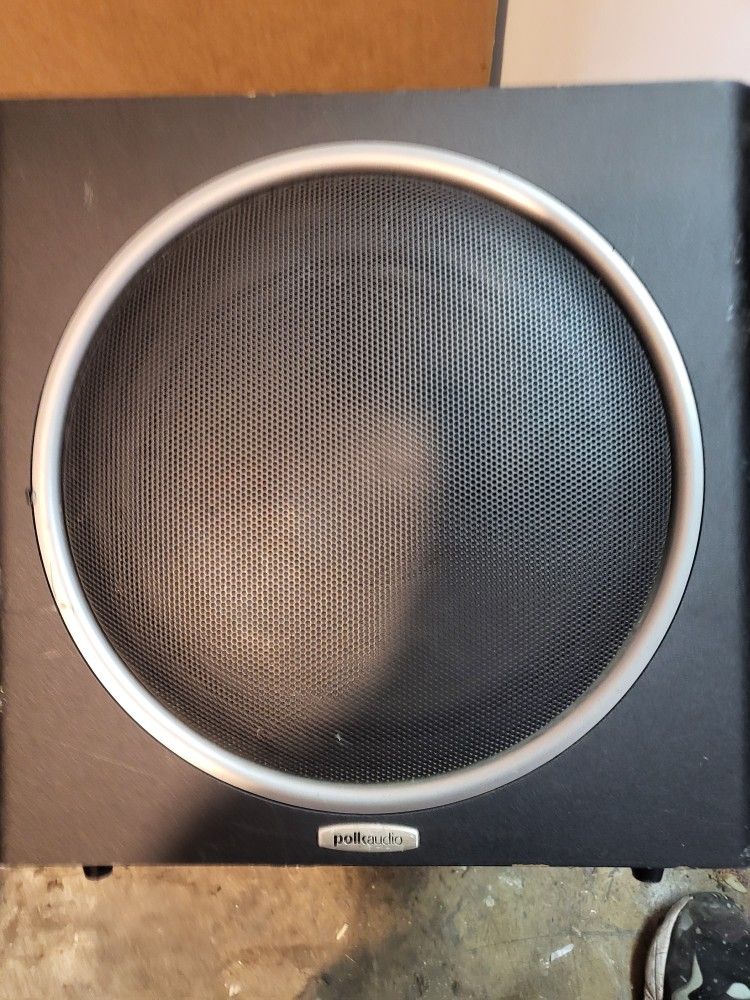 Powered 12" Polk Audio