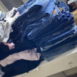 big Pile Of Jeans 27-30 shirt M-L