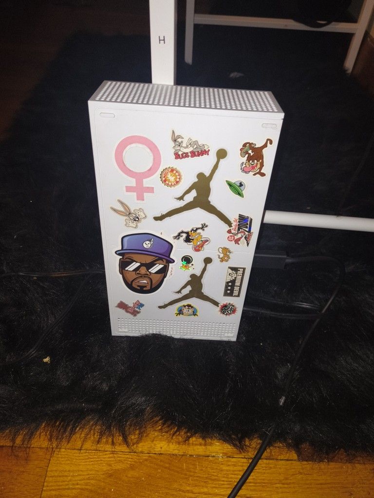 White Xbox