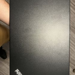 Lenovo ThinkPad X1 Carbon Laptop 5th
