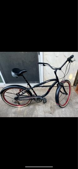 Large Schwinn beach cruiser 7 speed
