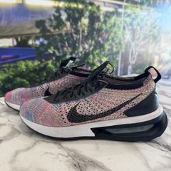 Women’s Nike Shoes Size 8