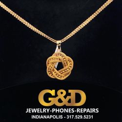 18K Chain And Charm Set