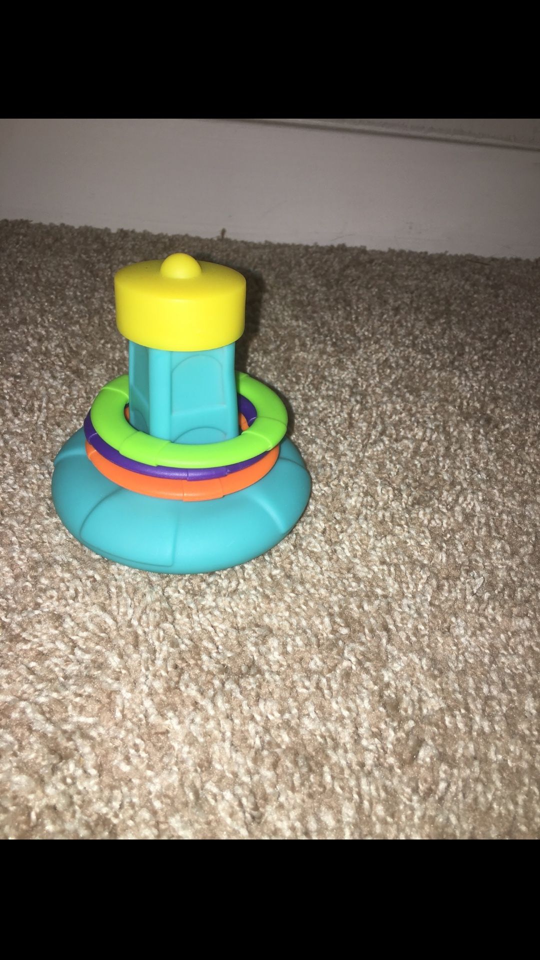 Light Up Ring Toss (It Lights Up In A Tub/Water)