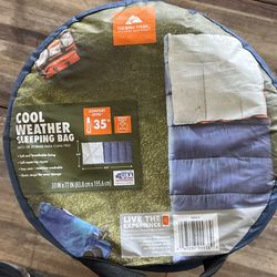 Ozark Trail Cold Weather Sleeping Bag 35 Degrees 33”in X 77”in USA Made
