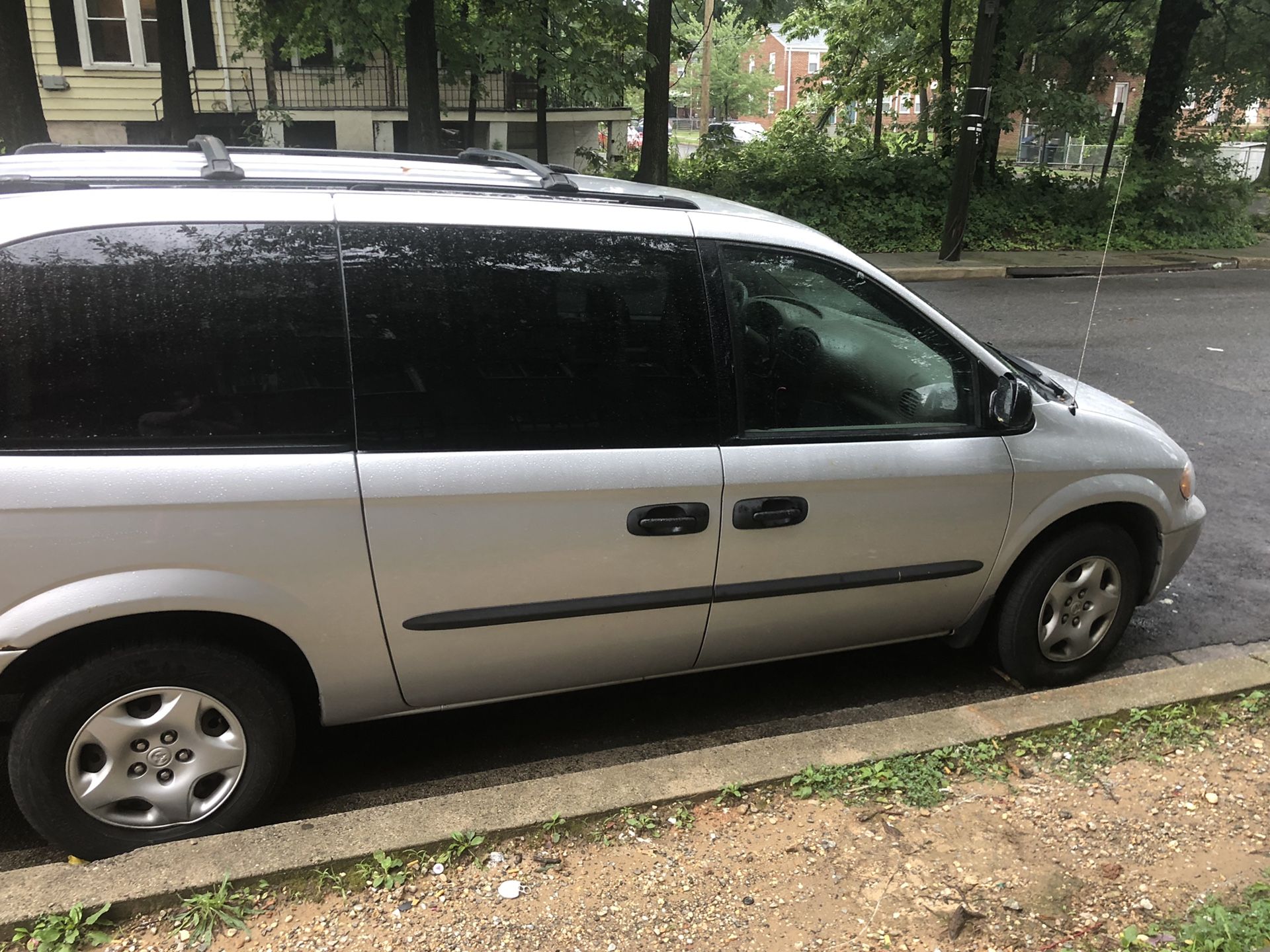 2003 Dodge Caravan