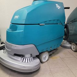 Floor SCRUBBER T5e