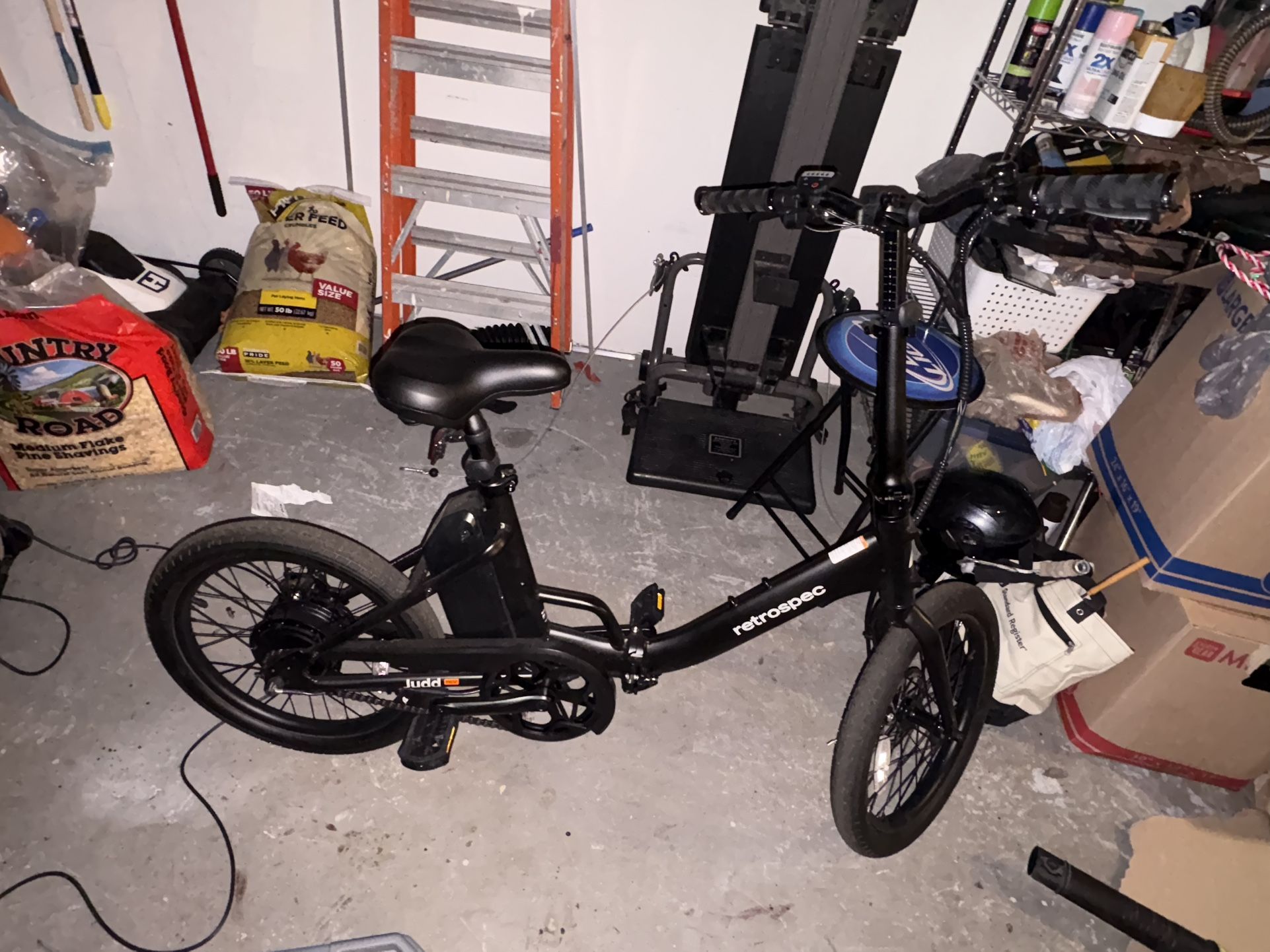 Judd Rev Folding Electric Bike