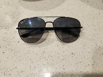 Ray-Ban Polarized Aviator sunglasses