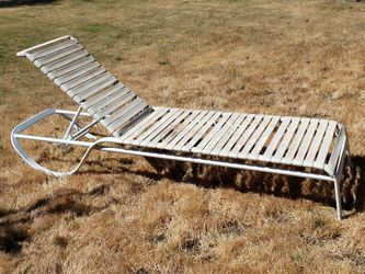 Lawn chair / pool chair