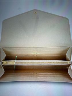 LV wallet in terrific condition!!!