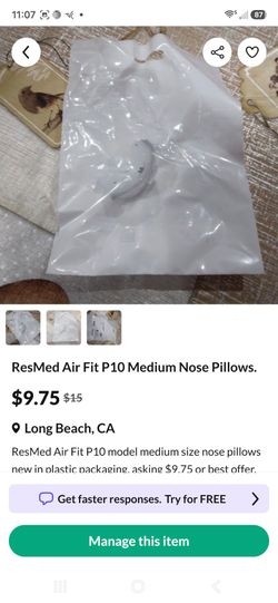 CPAP M Pillows.