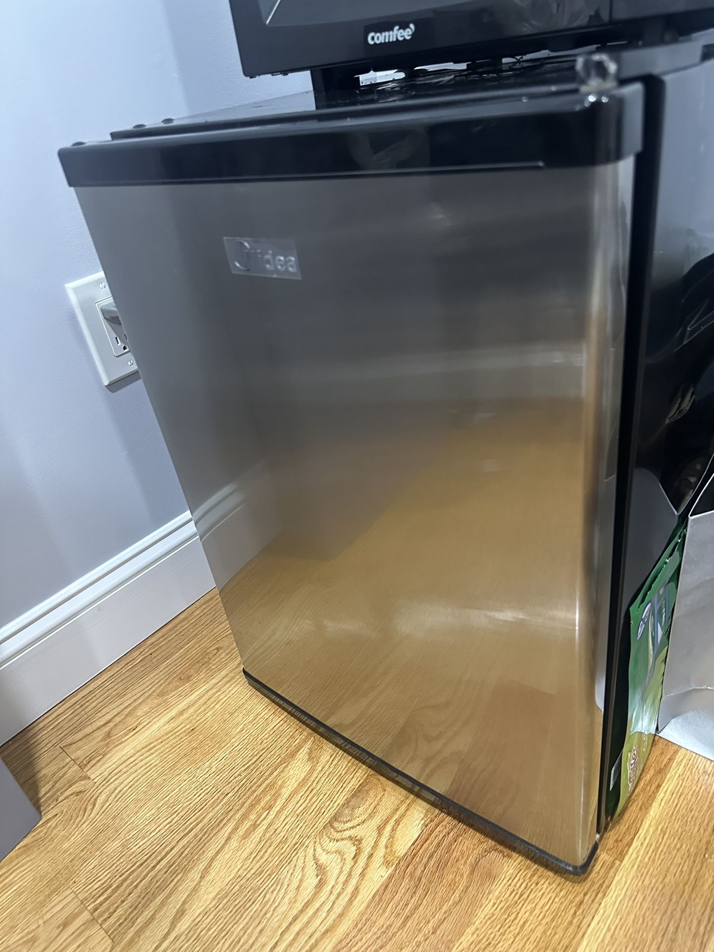 Refrigerator $80