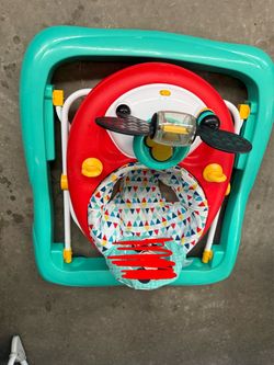 Toy walker