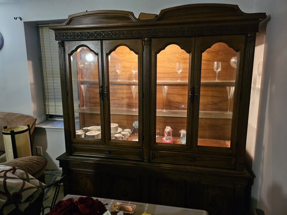 China Cabinet 