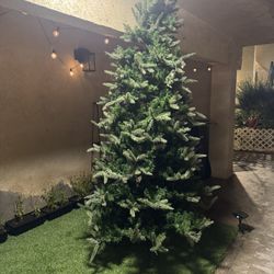 9 Foot Christmas Tree