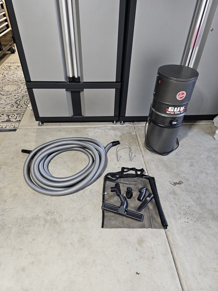 Hoover Wall Mount Vacuum