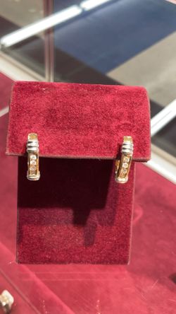 14k two toned diamond earrings 5.1g