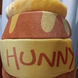 Chewy Disney Winnie The Pooh Covered Pet Bed