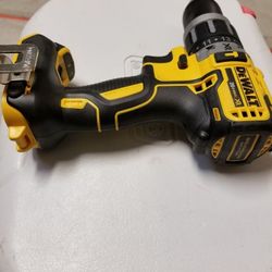 Dewalt Brand New Brushless Hamerdrill 20V Set