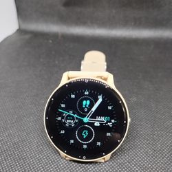 Beige Smartwatch For Android And Apple Phones