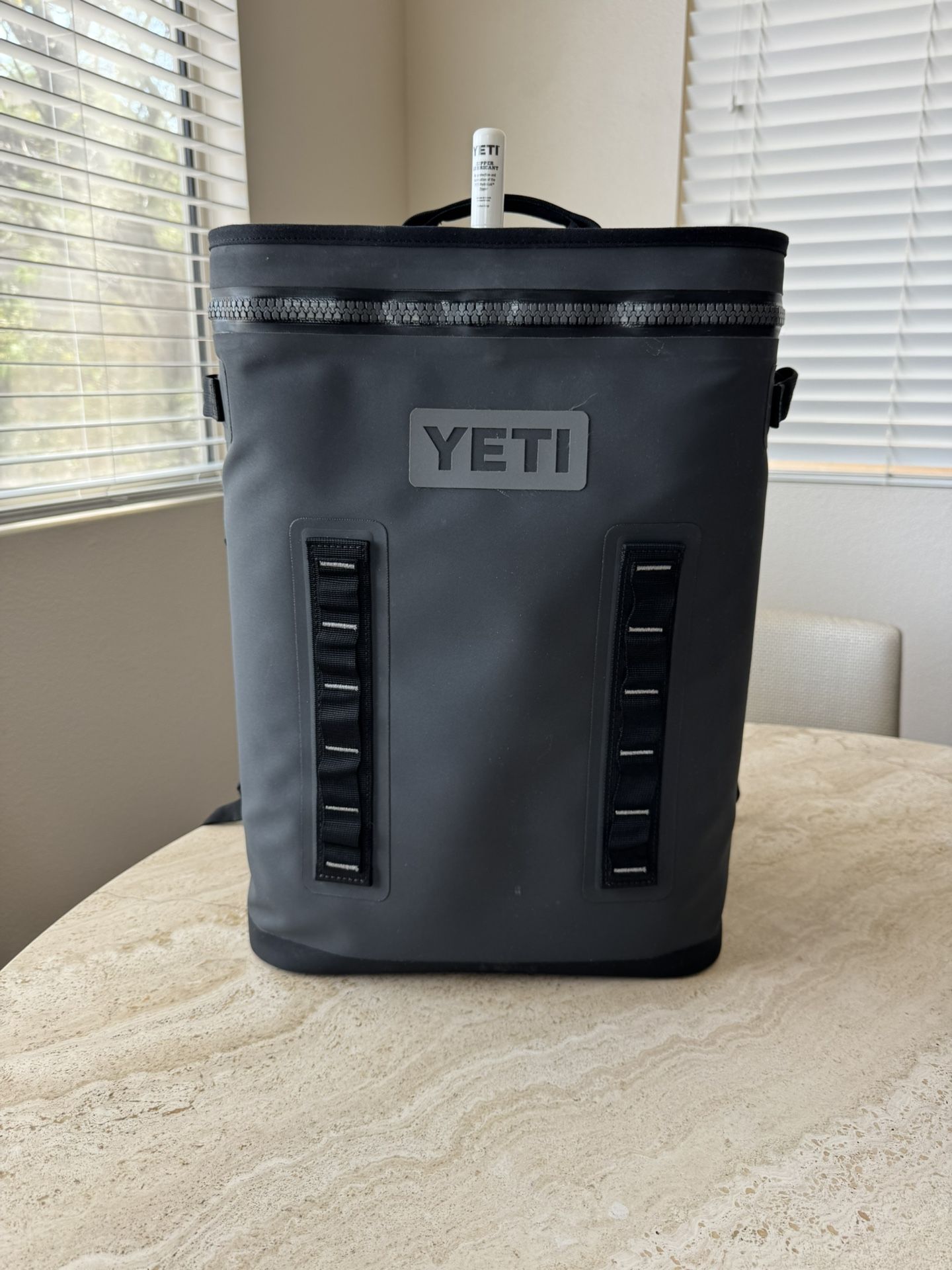 Yeti Hopper BackFlip 24 Backpack Cooler - Charcoal (Used)
