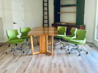 World’s best Midcentury dining table & chairs ($5000 retail)
