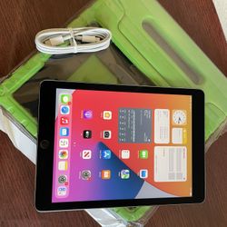 Apple iPad Air 2 64GB  with Kids Case And Cable 
