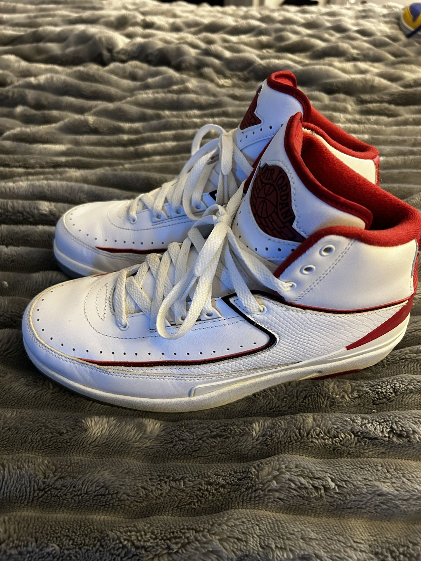 Air Jordan 2