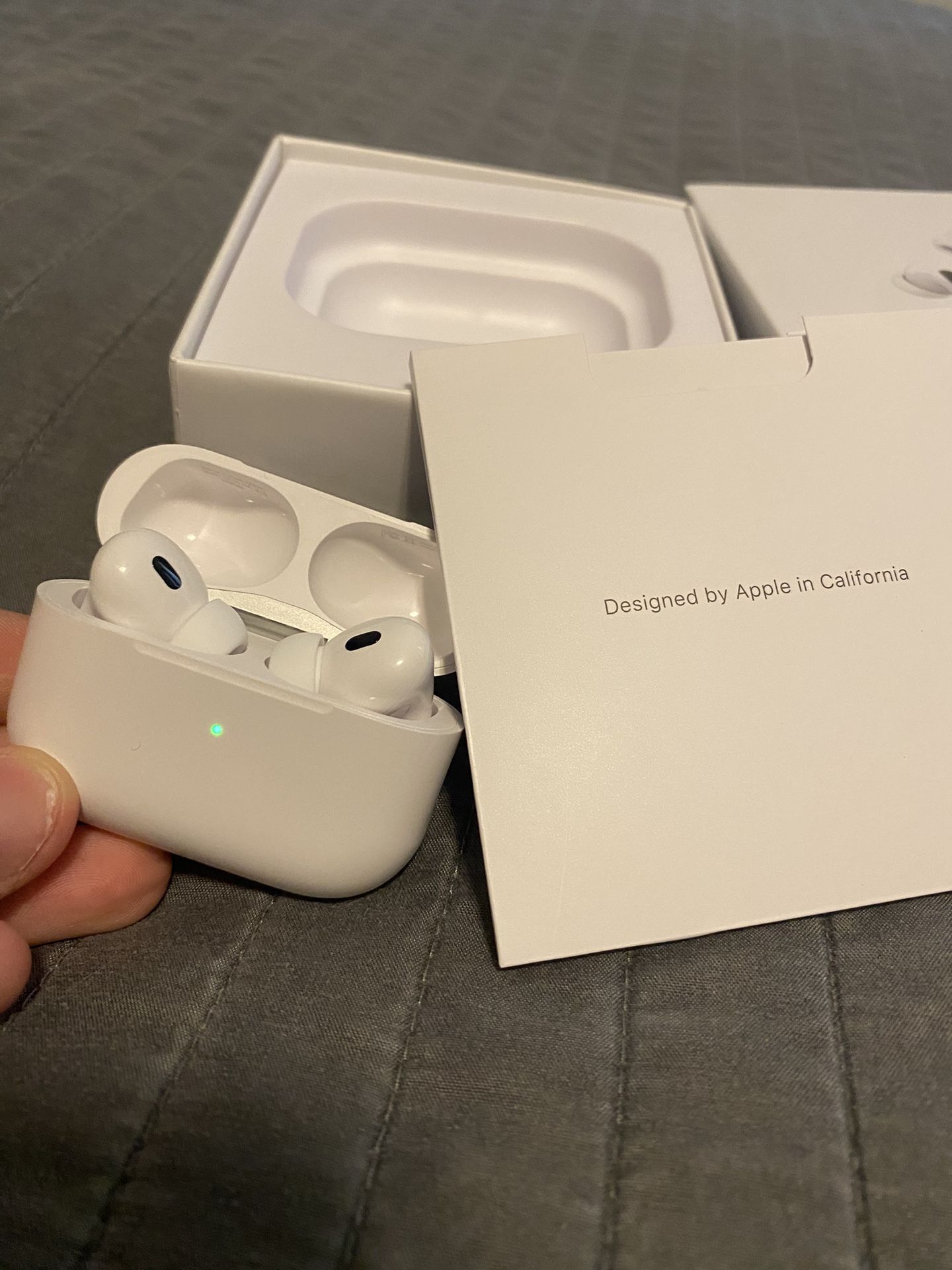 Apple AirPod Pros 2nd Generation New