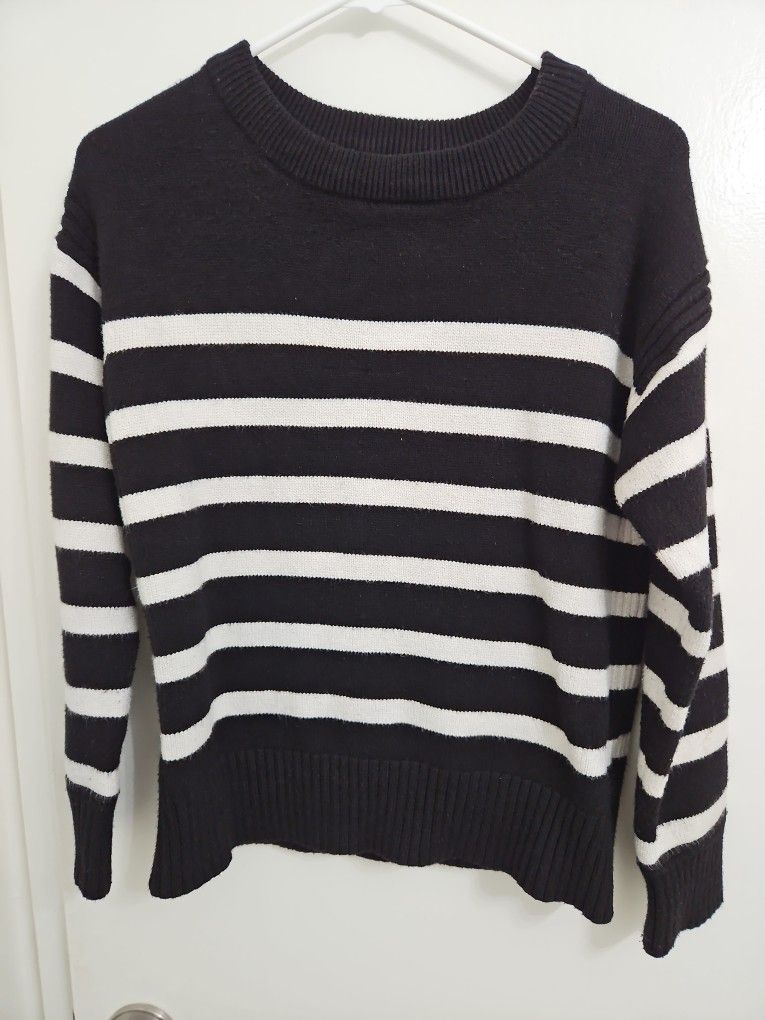 Philosophy Black / White Striped Crewneck Sweater Size M