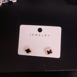 Earrings Set 