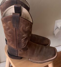 Men’s boots