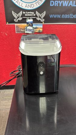 Ice maker