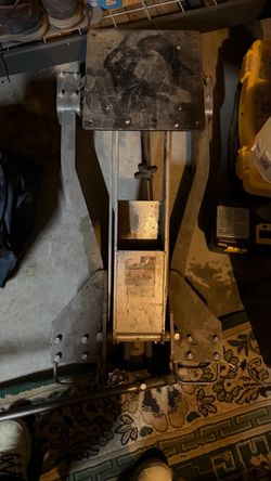 Pittsburgh Automotive 2,000 LB Low Profile Transmission Jack