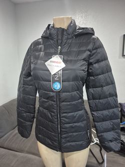 32 Heat Degreez Puff Jacket With Hoodie Size Xs 