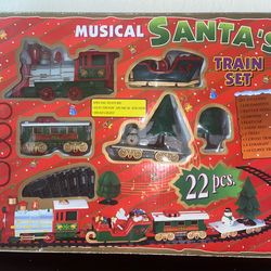 NEW 22-piece musical Santa's train set