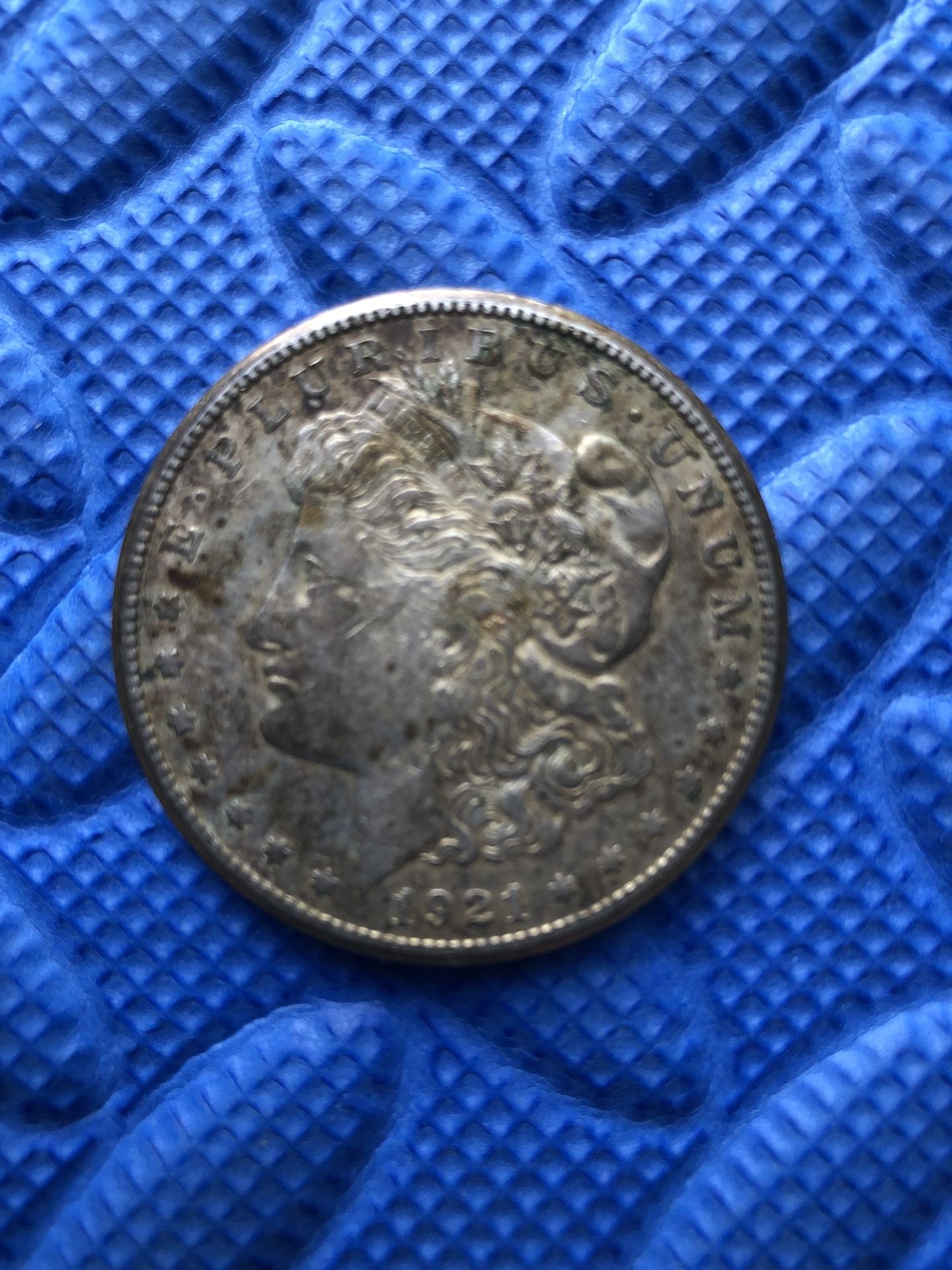 1921 Morgan Silver Dollar (B)