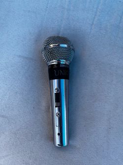 Microphone