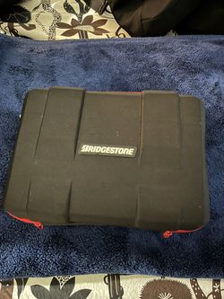 Bridgestone Roadside Assistance Kit 