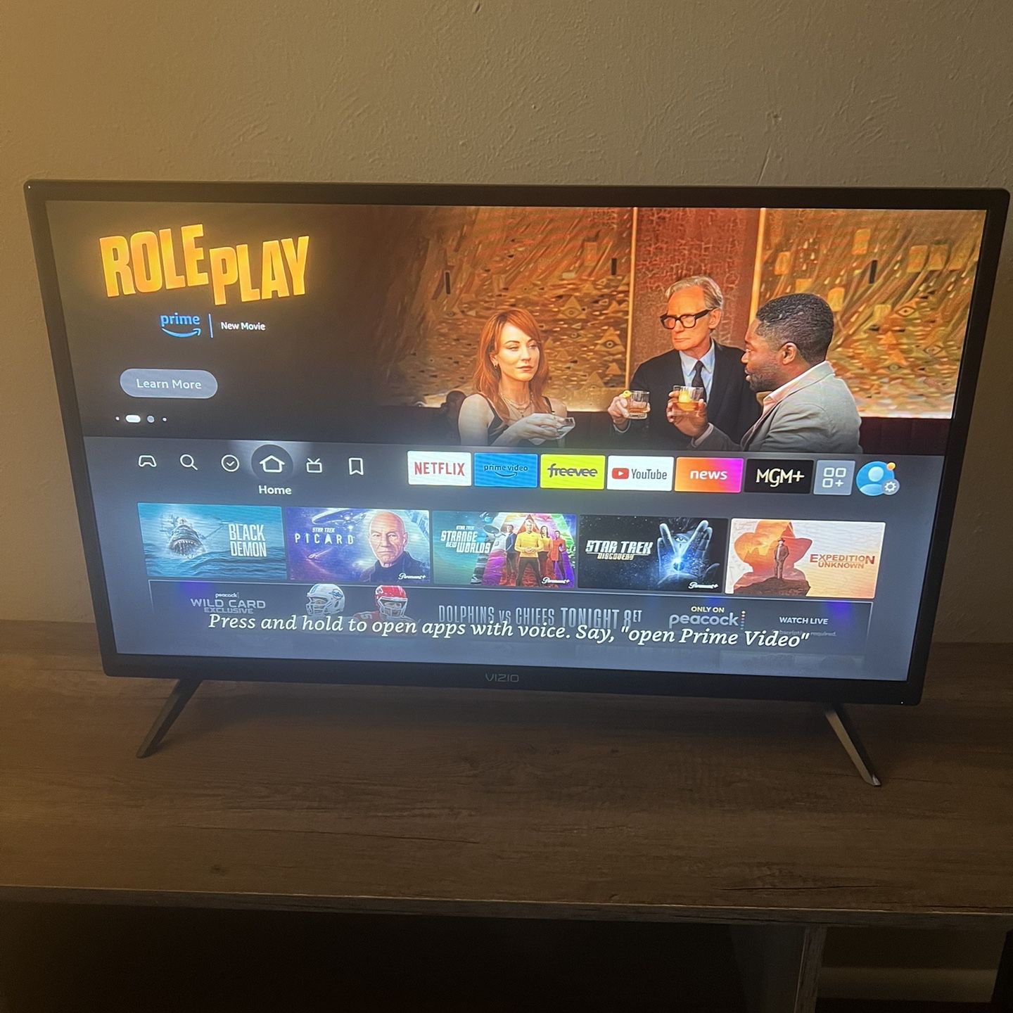 30” Vizio Smart Tv + Amazon Fire stick Combo