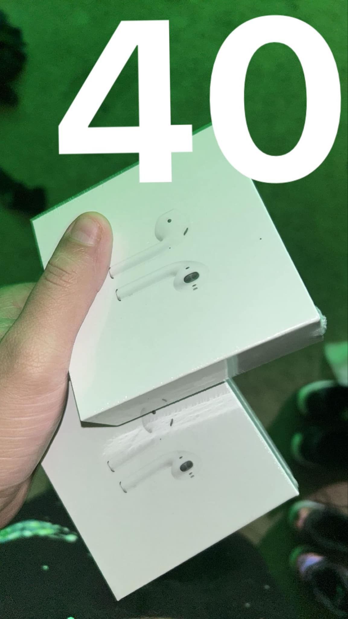 Headphones 40