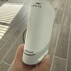 Arris Surfboard S33 Modem