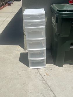 Clear storage drawers 6