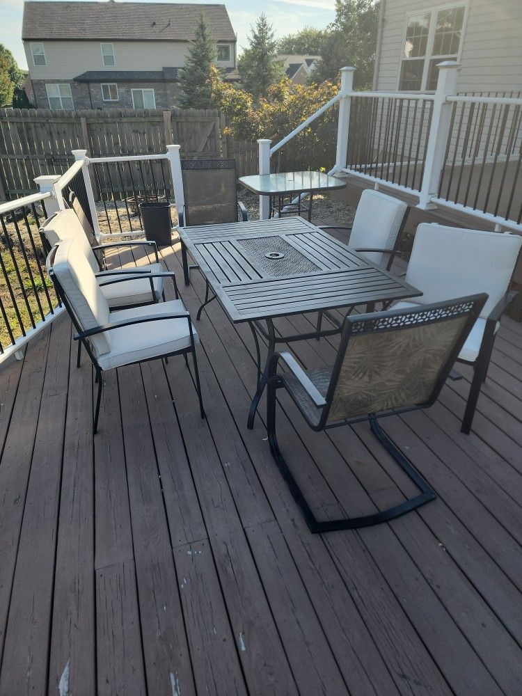 Outdoor Patio Dining Set – Table with 6 Chairs (Cushioned & Rockers)
