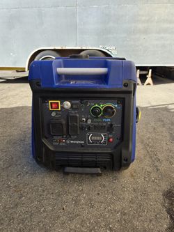 Westinghouse iGen4500DFc Dual Fuel Inverter Generator with CO Sensor