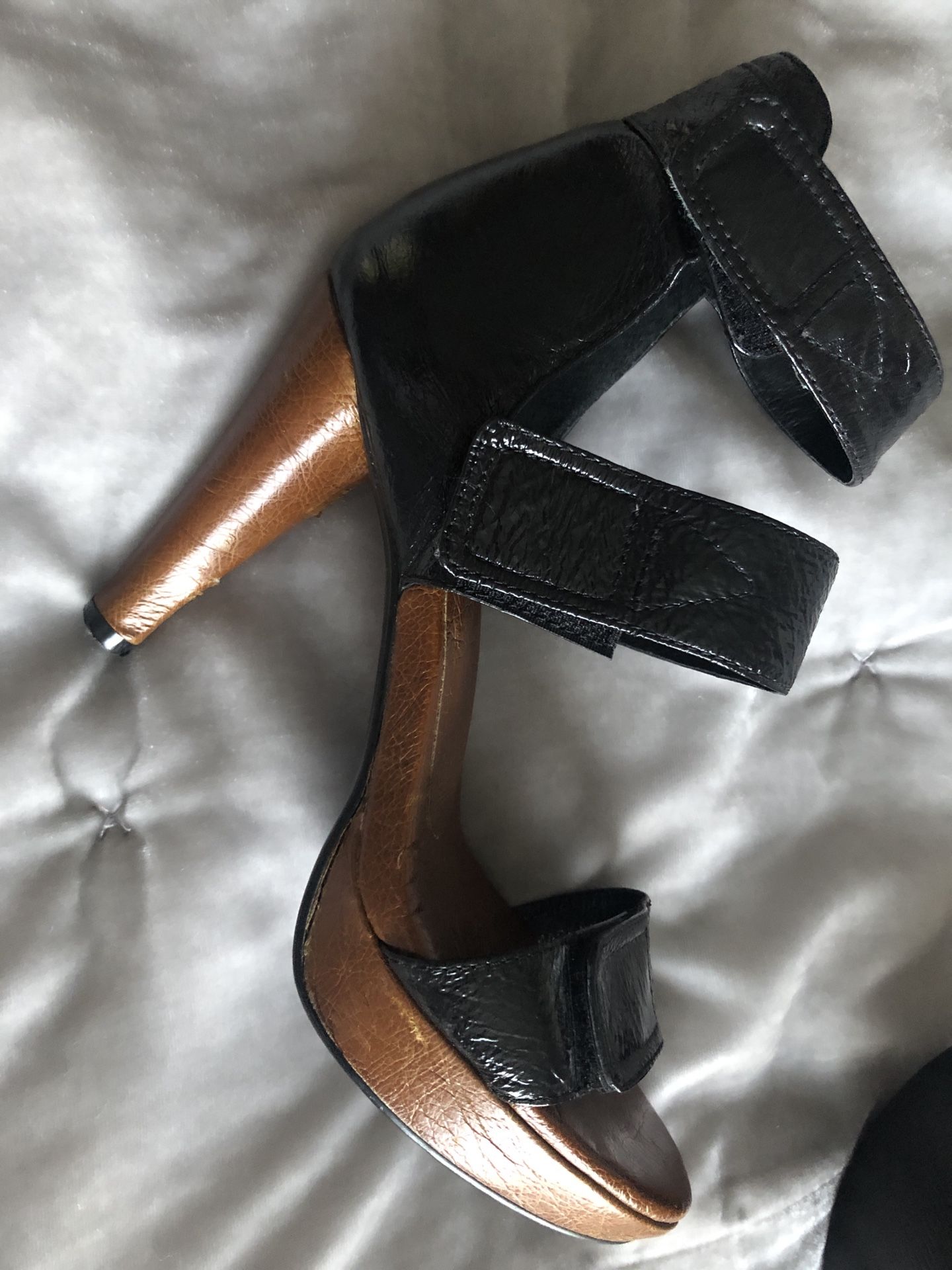 Women’s Shoes