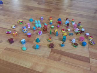 Variety pack shopkins 10 for 4