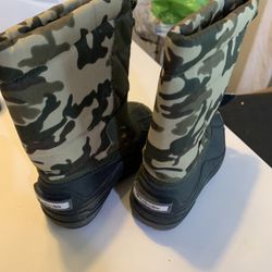 Columbia Snow boots Size 11C toddlers Children’s Boys 